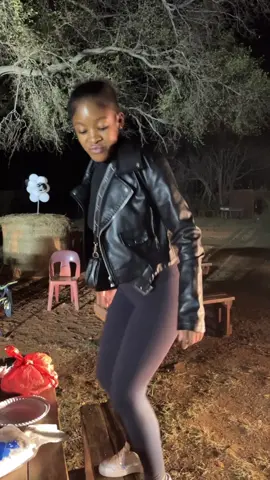 I can’t dance mara gona fatse ase option 🤣😭#creatorsearchinsights #fyppppppppppppppppppppppp #viral_video #sama28 #fypp 