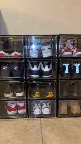 Love these show organizers!! #shoeorganizer 