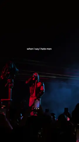 And he doesn’t even know how much he’s loved, breaks my heart 😭 #breezy #chrisbrown #chrisbrownofficial #fyp #breezybowl 