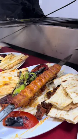Geldi mi kokusu ? - - - - - - - - - #adana #viral #food #viralvideo #kebap 