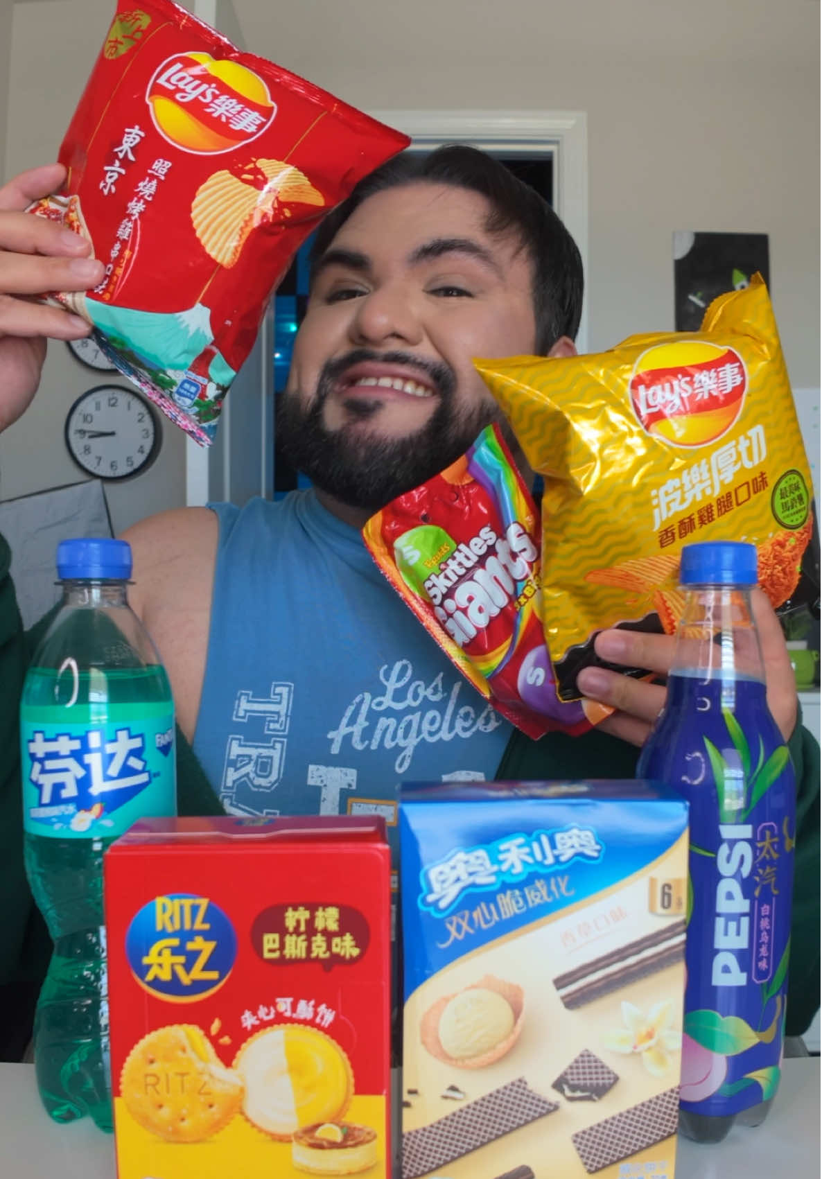 NEW Snacks Taste Test from @The Snax Lab! 🍬 🥤 🍪 🥔 