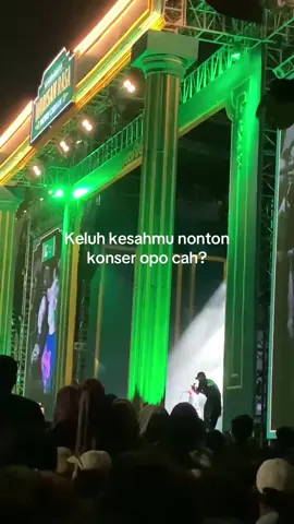 Ono sk HP ne ilang ra cah? #fyppp #berandafyp #bismillahfyp #keluhkesah #konserdennycaknan #warisanrasa #rembang #fypage #viral #rembang24jam 