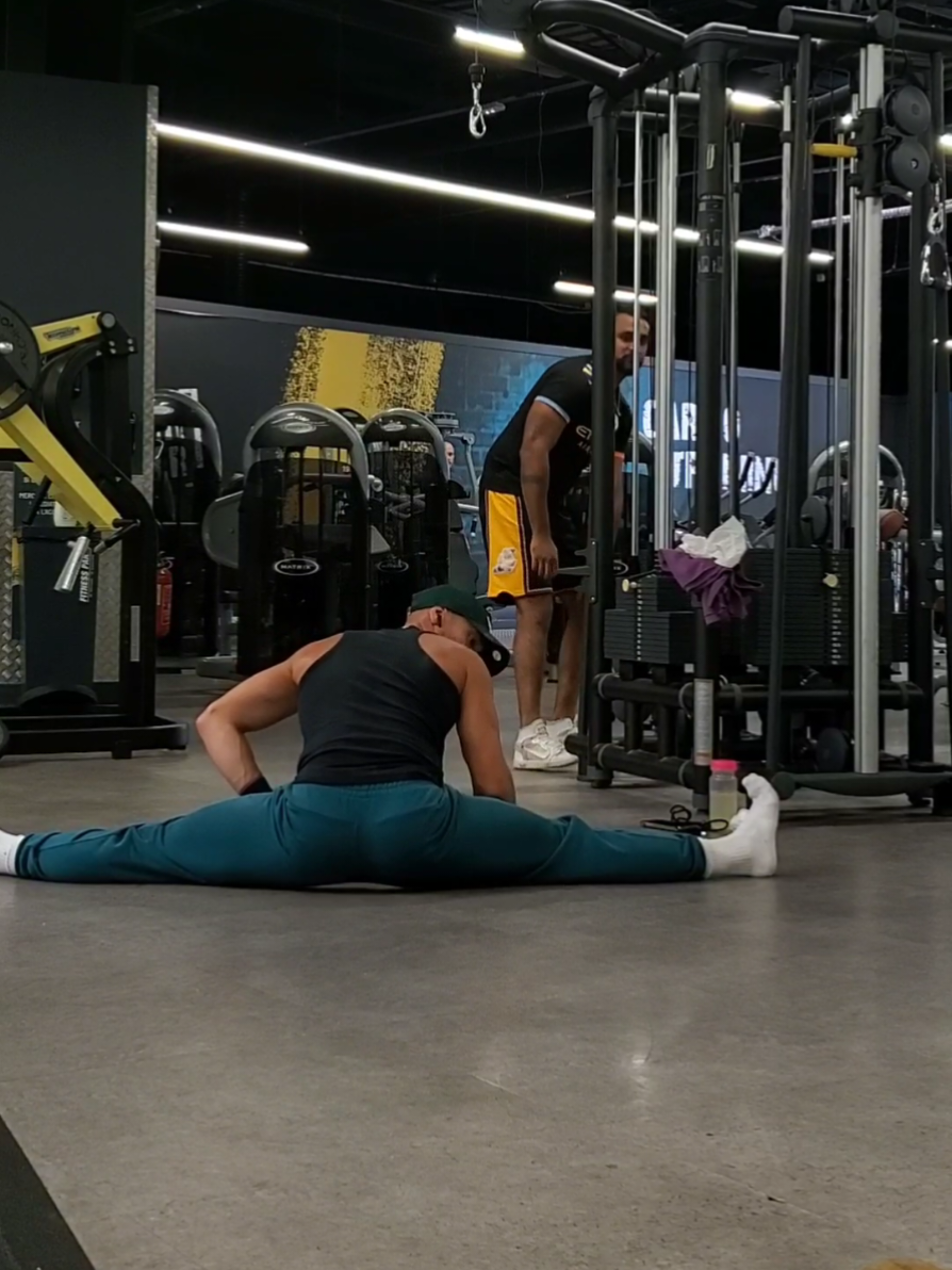 calisthenics réaction en salle de sport  #pourtoi #for #fyp #tik_tok #parati 