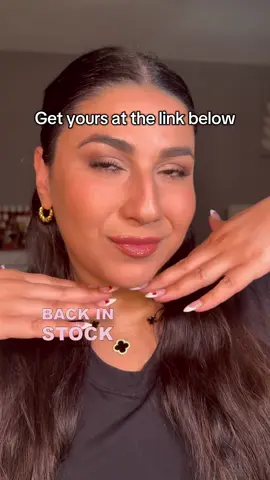 She’s back!!!! Snag one before it sells out again!! @ONE SIZE BEAUTY #onesizebeauty #powdermelt #tiktokshopcreatorpicks #cakeymakeup #glassskin 