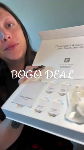 Snag this BOGO deal! As of 8/26/2025 don’t get mad if you see it late #microneedling #skincare #skincarebundle #tiktokshopcreatorpicks #athomemicroneeedling 