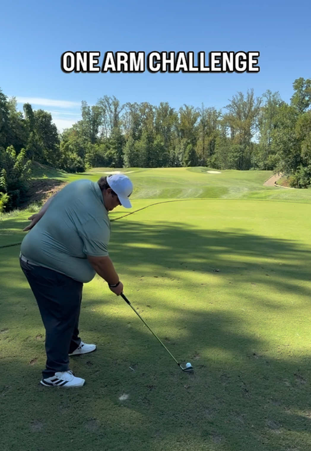 Beef takes on the @ONE Brands Hole playing every shot with one arm behind his back. How can he do? 👀