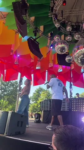 Let’s go to Mysteryland what can happen? And this happened.. #mysteryland #stageperformance #dance #baile 