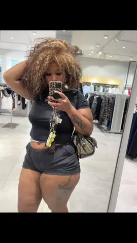 insta:headwithoutabody 