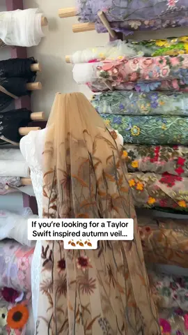 If youre looking for an autumn inspired wedding veil that needs to your swiftie heart, I would love to make your veil 🍂 Making wedding veils out of floral embroidery fabrics. Helping you escape plain, traditional veils if it’s not your style! All of my veils are made to order based on the fabric, length and comb color chosen. I also have some ready to ship final sale items. Want to order fabric samples before you commit? Check out my individual or package swatch options on my website. Need advice on which of my veils to choose? Send me a message, I’d like to give you some personalized advice!  #engaged #floralveil #weddingveil #nontraditionalwedding #weddinginspiration 