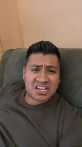 Siento que todo mundo me está grabando.#videosvirales #foryoupage #viraltiktok #contenido #parati 