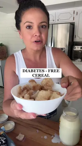 Pork rind cereal 🐷 #carnivorerecipes #carnivorediet #proteinrecipes 