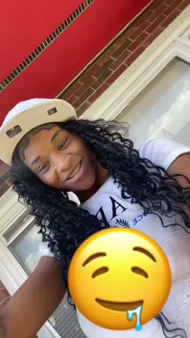 I Look Good With A SnapBack 🤍🤤😍🫣………..#fyppoppppppppppppppppppppppp #makemefamous #femsoftiktok🏳️‍🌈 #fineshii😍 
