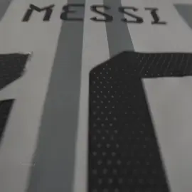 عمك شايل البرنو😉! #messi #fyp #barcelona #ليو_عبدالله #foryou 