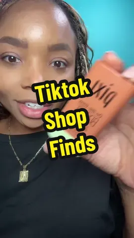 I’m trying my best to become a makeup girlie! 