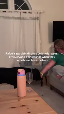 3am doggo got you 🗣️ @I Can’t Even (via:@Lildessy4444) 