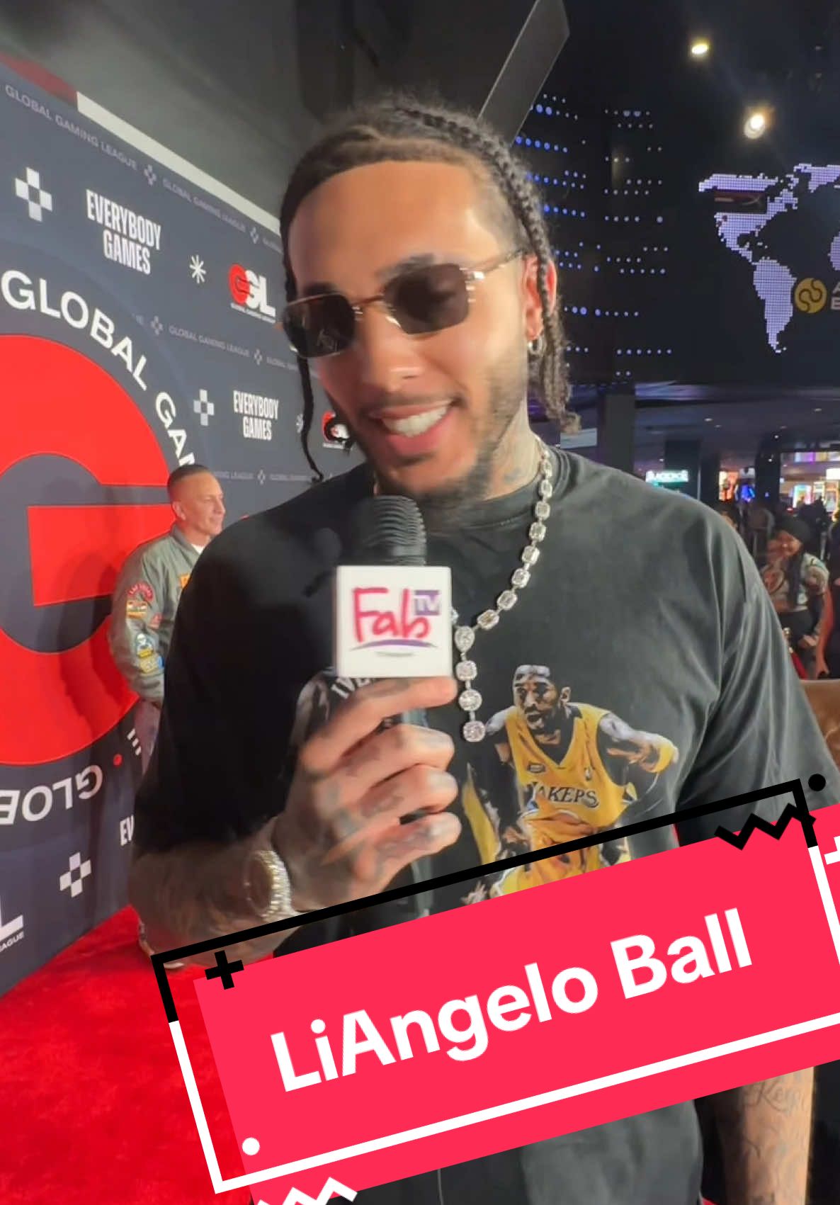 LiAngelo Ball #liangeloball @GlobalGamingLeague @T-Pain @Flavor Flav @NE-YO #fabtv #neyo #fernandoescovar #gaming 