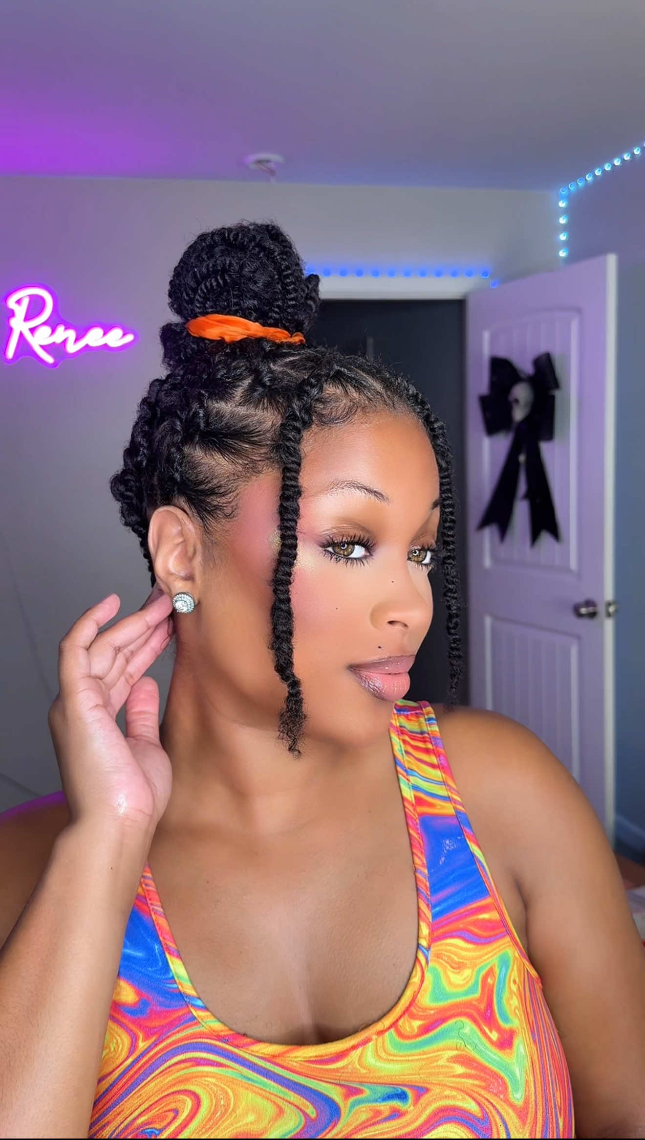 Let’s do some twists 🩷 Hair: @Mayde Beauty 4X MODERN SOFT KINKY TWIST 12