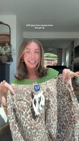 Gimme everything cheetah for fall 🤭👏🏻🤎 @Gap slayed these #gap #jeans #barreljeans #cheetah #cheetahprint 
