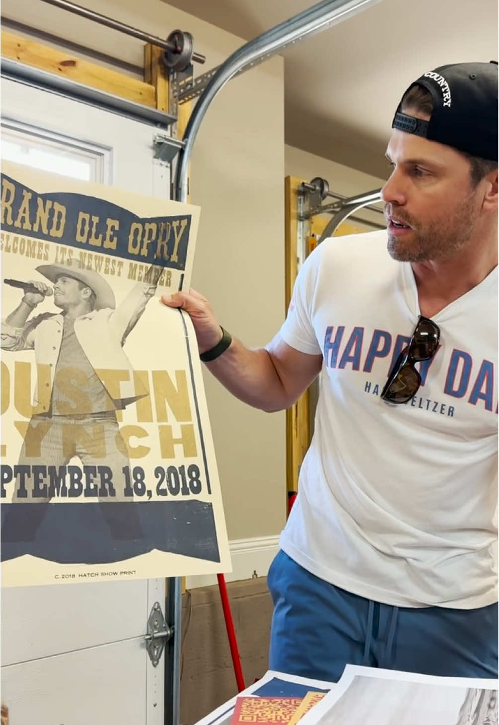 Clearing out my garage and I want you to have a piece from my personal collection! Hit the link in my bio to save “Easy To Love” to your Spotify library for a chance to win! Contest ends in 5 days 👊 #dustinlynch #countrymusic #easytolove 