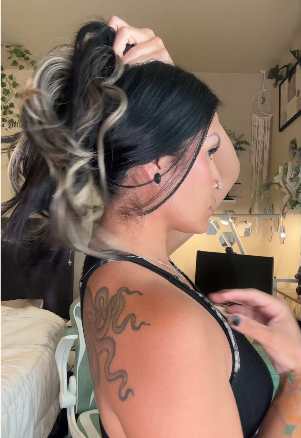 Quick hairdo. Can’t wait to see how they look straightened. #hairdos #hairextensions #creatorsearchinsights 