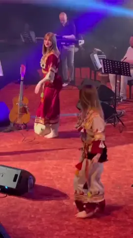 Danse kabyle  . .  . #dansekabyle #tiktokllong #explore 