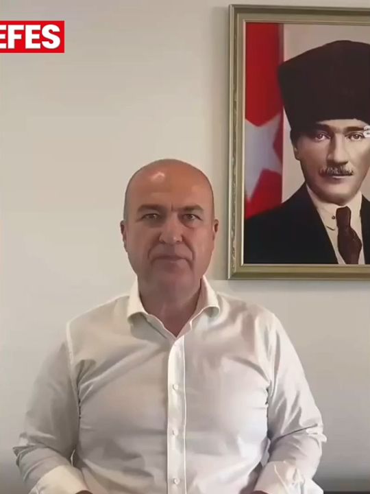 CHP Genel Başkan Yardımcısı Murat Bakan, Emniyet Genel Müdürlüğü'nün 30 Ağustos Büyük Taarruz paylaşımına tepki gösterdi. Bakan, paylaşımda Mustafa Kemal Atatürk'ün fotoğrafının ve isminin yer almamasını eleştirdi.