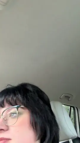 #MomsofTikTok fighting the urge to throw buzz out the window