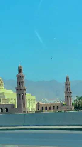 Sultan qabos grand mosqo oman 🇴🇲🇴🇲#foryoupage #foryoupage❤️❤️ #muscat_oman🇴🇲 