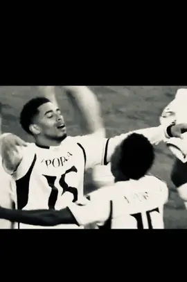 @ﻧـــون🇧🇷. انتِ فيني اني بيلي🥹❤️❤️ #جود_بيلينغهام🤩🤍 #فنسيوس_جونيور🐐🔥 #fypシ゚viral #ppppppppppppppppppppppp 