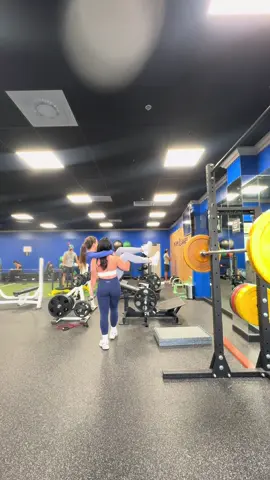 @Sam is stronger than most 🤭  