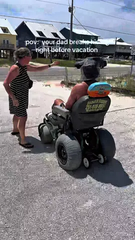 NOTHING will stop this man from getting in the ocean💪🏻😤 we don’t have mayo. We just tried to make.