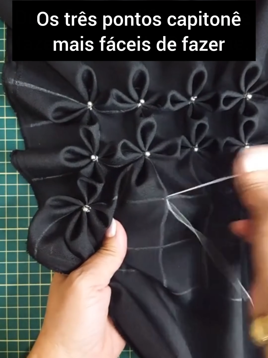 Os três pontos capitonê mais fáceis de fazer 😉 #capitone  #DIY  #dicas  #sewing  #craft 
