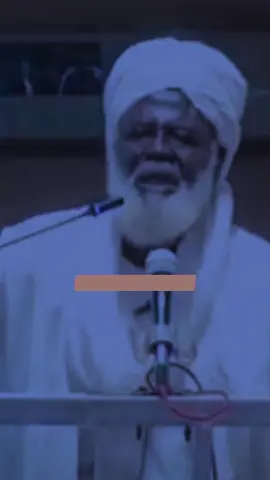 # شيخ من عالم آخر  ينصح الأمة حتى تشعر كأنك في عهد الصحابة  إنه شيخنا الجليل محمد جبريل يمين حفظه الله و رعاه#creatorsearchinsights #