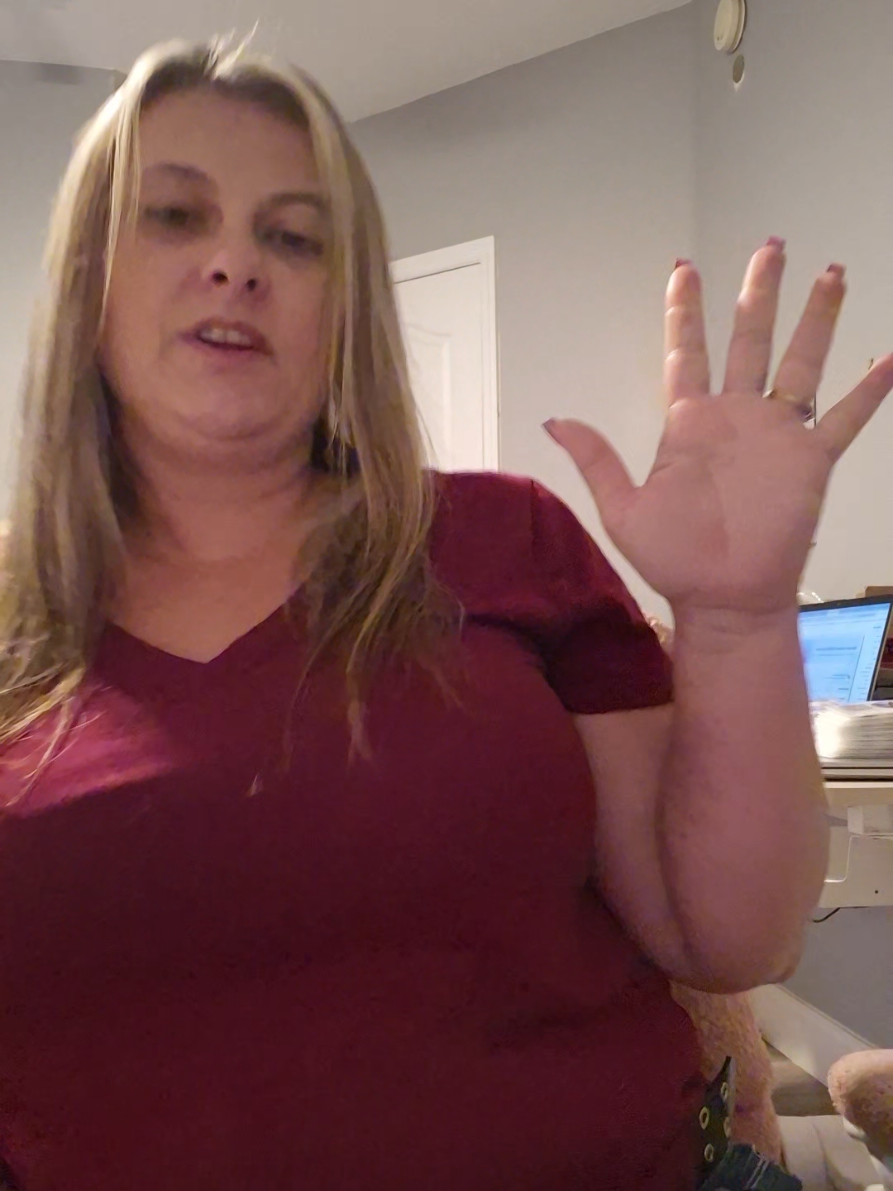 Storytime of stuff my narcissist husband has done but still says the Divirce came out of nowhere! #narcissist #narctok #putafingerdown #divorce 