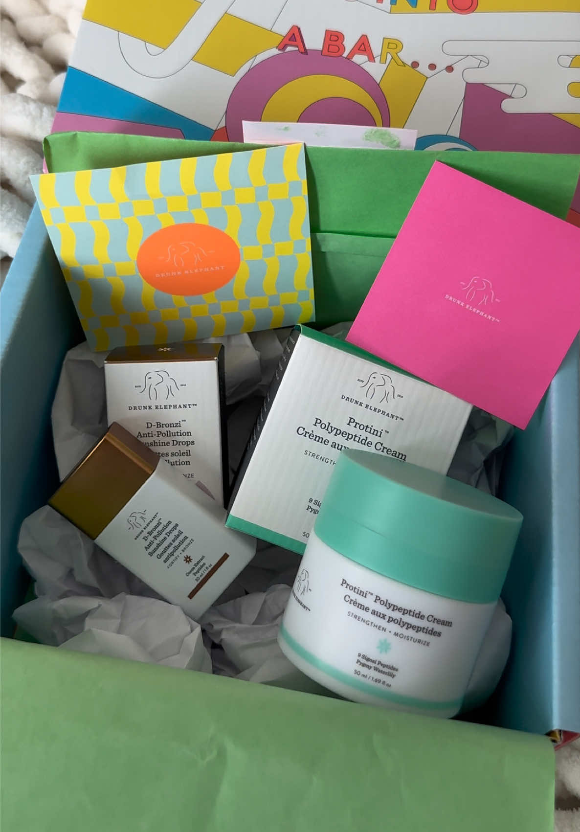my fav duo for a glow 💞 gifted by Drunk Elephant   @Drunk Elephant #skincare #glowyskin #glowingskin #unboxing #aesthetic 