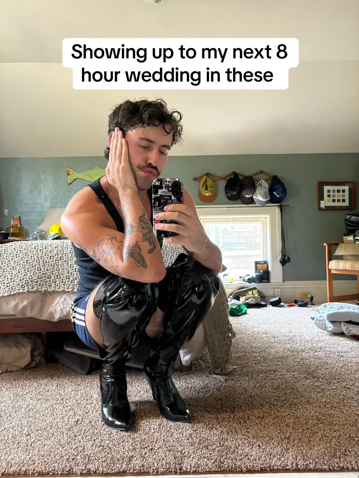 I love myself to much to put myself in that much pain in 8 hours #gay #heals #wedding #queerphotographer 