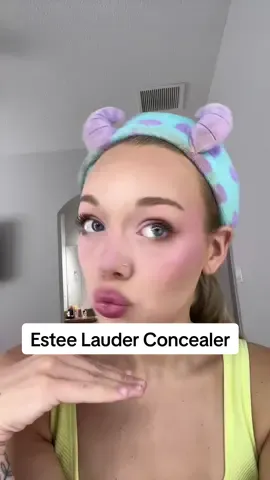 WOW... this is an amazing product. #concealer #highcoverageconcealer #highendmakeup #goodmakeupproducts 