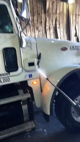 Keep trucking 🚛🤑 #tiktok #viral #trending #poly #fyp 