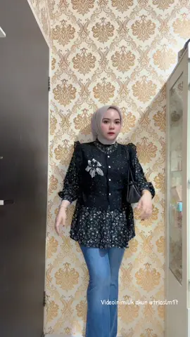 Rekomendasi blouse cantik kombinasi brokat😍❤️ #blousecantik #blousebrokat #rekomendasiblouse #kemejacantik #ootdsimple #fyp 