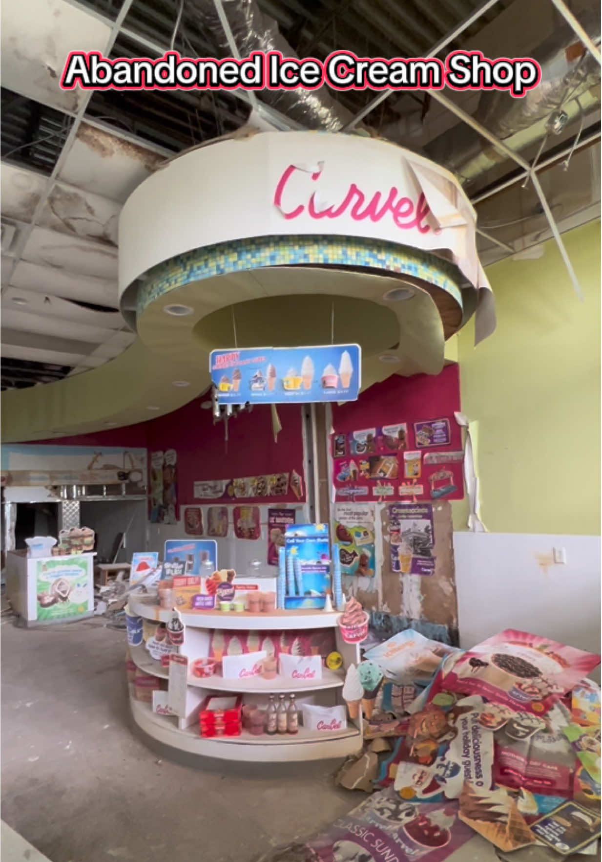 Abandoned Ice Cream Shop! 😍🍦