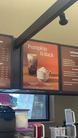 Starbucks has me in a damn headlock yall help  #starbucksdrinks #falldrinks🍂 #pumpkinseason 