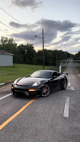 Grind till you get it 🗣️ #porsche #porscheclub #cartiktok 