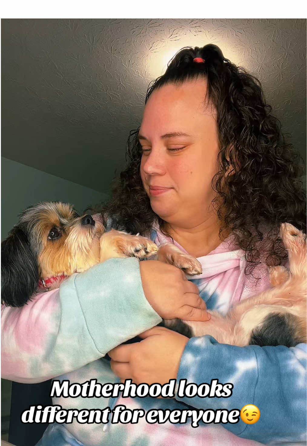 She’s not a fan of being held like a baby… but look at that face, she was born for the role 👶🐾  #YorkieLife #DogMomHumor #YorkieTok #FurBabyDrama #SmallDogBigAttitude 