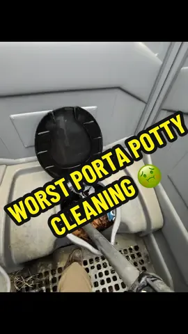 Thought this was gonna be the worst porta potty ever… 🫢💩 But wait for it… this thing was cleaner than my own bathroom 😳🧼 #fyp #fypシ #ASMR #transformation #SatisfyingClean 