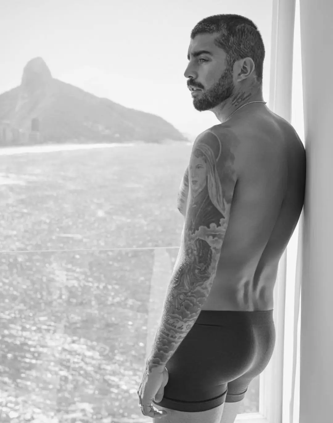 Pedro Scooby #ensaio #boysfamosos #volumerusso #sunga #fy 