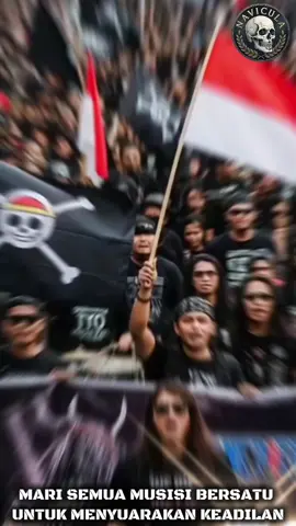 ketika 3 komunitas musisi berbeda gengre ikut demo (Rock, Reagge & Punk) #foryou #fyp #demo25agustus2025 #music #musisi 
