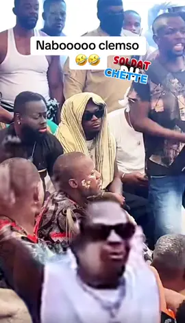 Le pressing continue 🤣🤣🤣#abonnezvous #viralvideosofficial #himra #viralvideos #pourtoii 