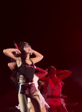 Like Jennie | whoooo wanna rock with Jennie?! #blackpink #jennie #jennieblackpink #blackpinkofficial #kpop 
