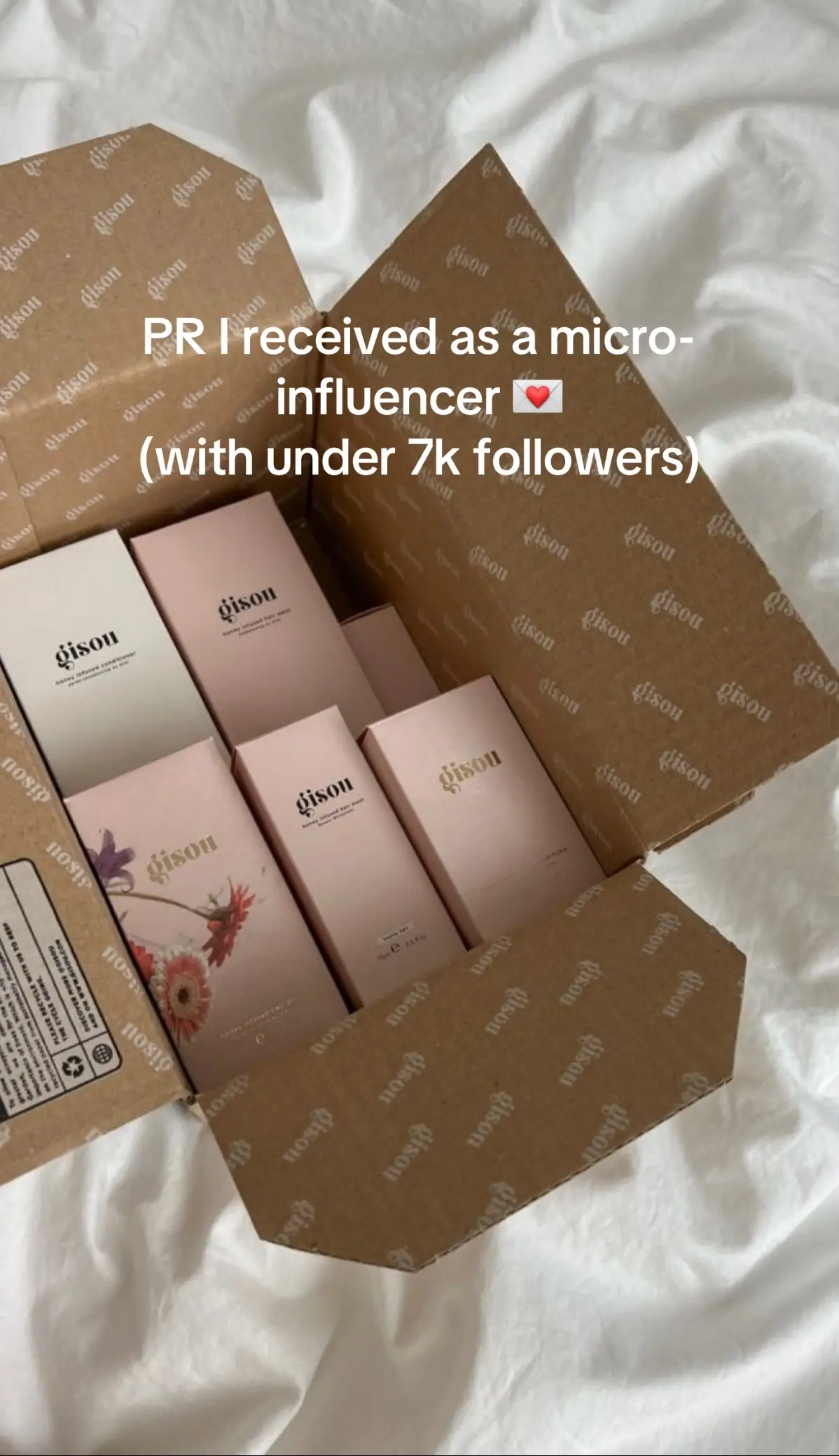 Never thought I’d be the one unboxing PR packages… but here we are 🥹✨So excited to start receiving PR as a micro-influencer. @Redken @Paula’s Choice @themjewelers @billiondollarbeauty @anua_global  #smallcreator#prunboxing#microinfluencer #ugccreator #pr 