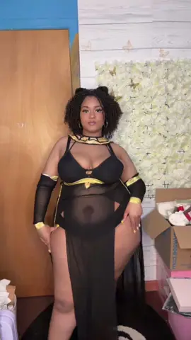 Never had better 🖤🎶✨costume from SHEIN 